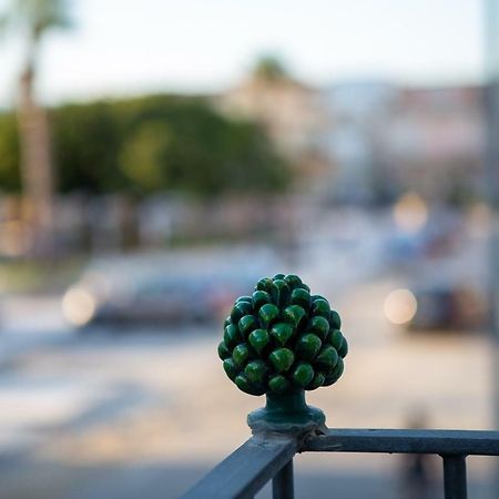 La Casetta - Rooms & Garden San Ferdinando Exterior photo