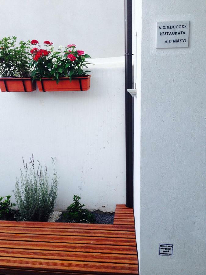 La Casetta - Rooms & Garden San Ferdinando Exterior photo